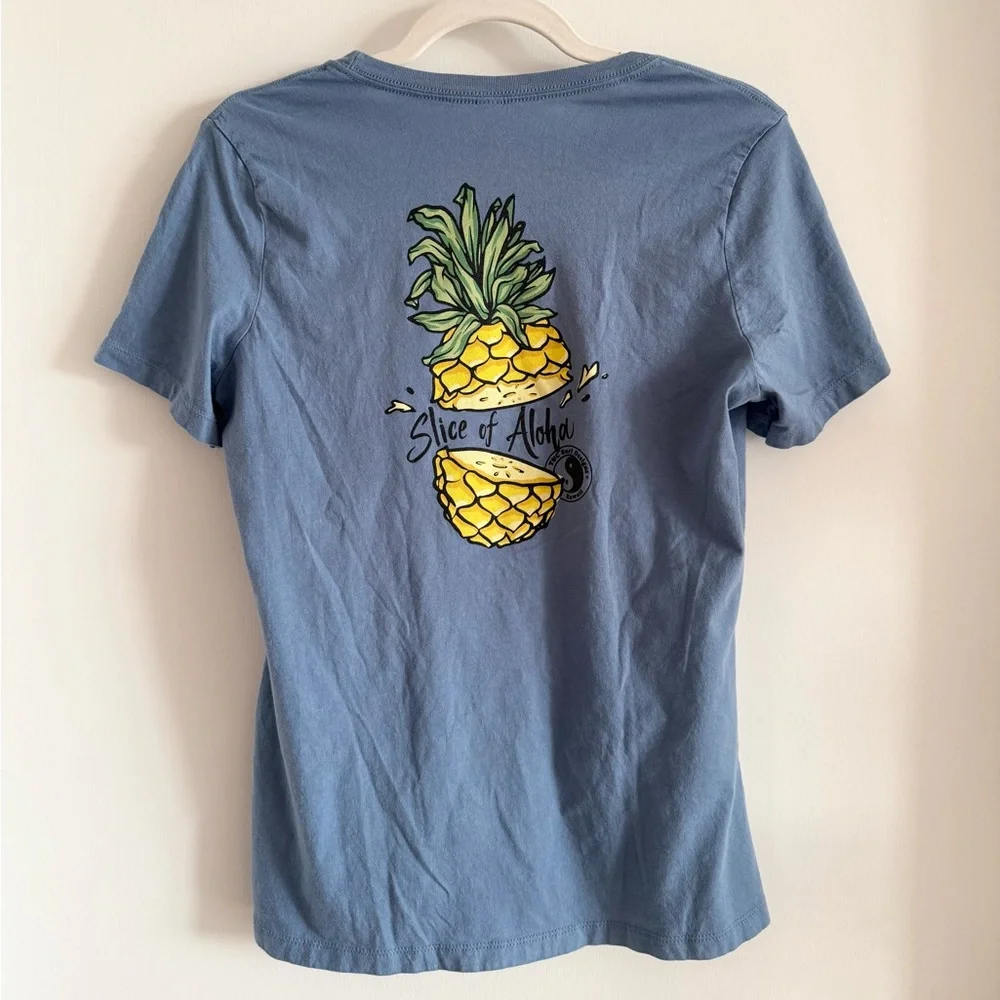 Three T-shirts from T&C Surf Designs Hawaii - Picture 4 of 6